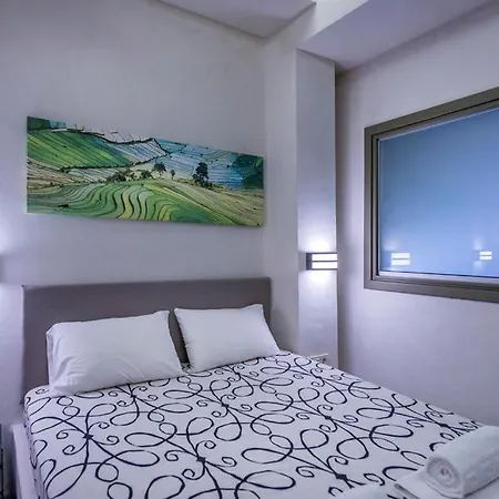 公寓 Lestel Eco Chic 纳夫普利翁