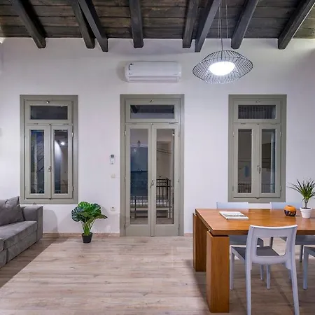 Lestel Eco Chic 公寓 纳夫普利翁